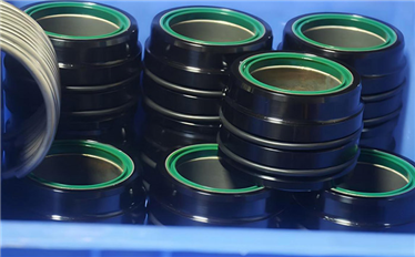Robot Balancing Cylinder Failure Shutting Down Your Line? One-Stop Repair & Replacement for Yaskawa | Kawasaki Balancing Cylinders – From BBK